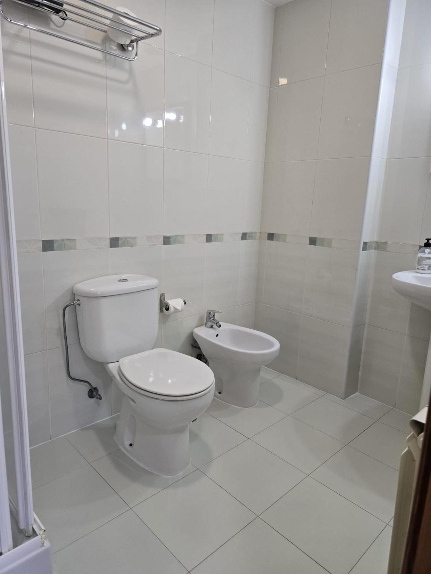 Noja Rooms أو بيدروزو المظهر الخارجي الصورة