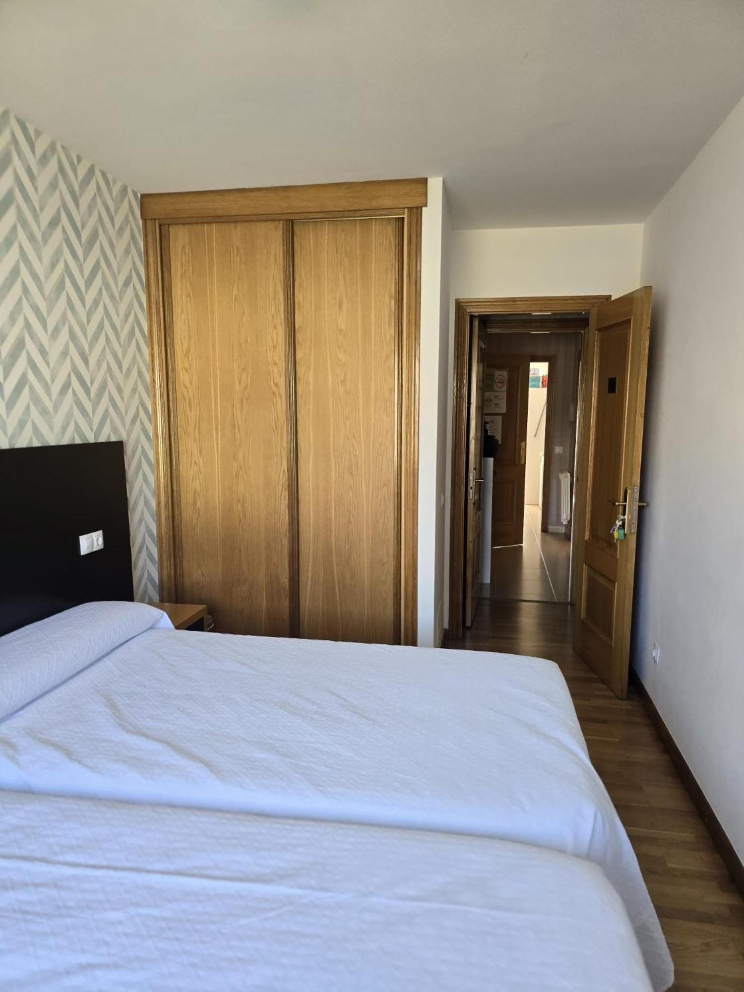 Noja Rooms أو بيدروزو المظهر الخارجي الصورة